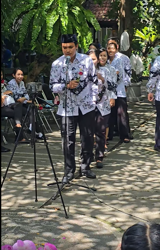 Screenshot 2025-12-02 232503