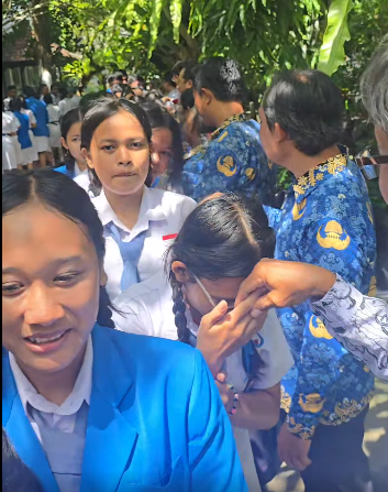 Screenshot 2025-12-02 233312